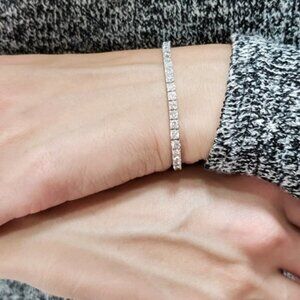 14Kt Gold 5.50 Ct Genuine Diamond Tennis Bracelet